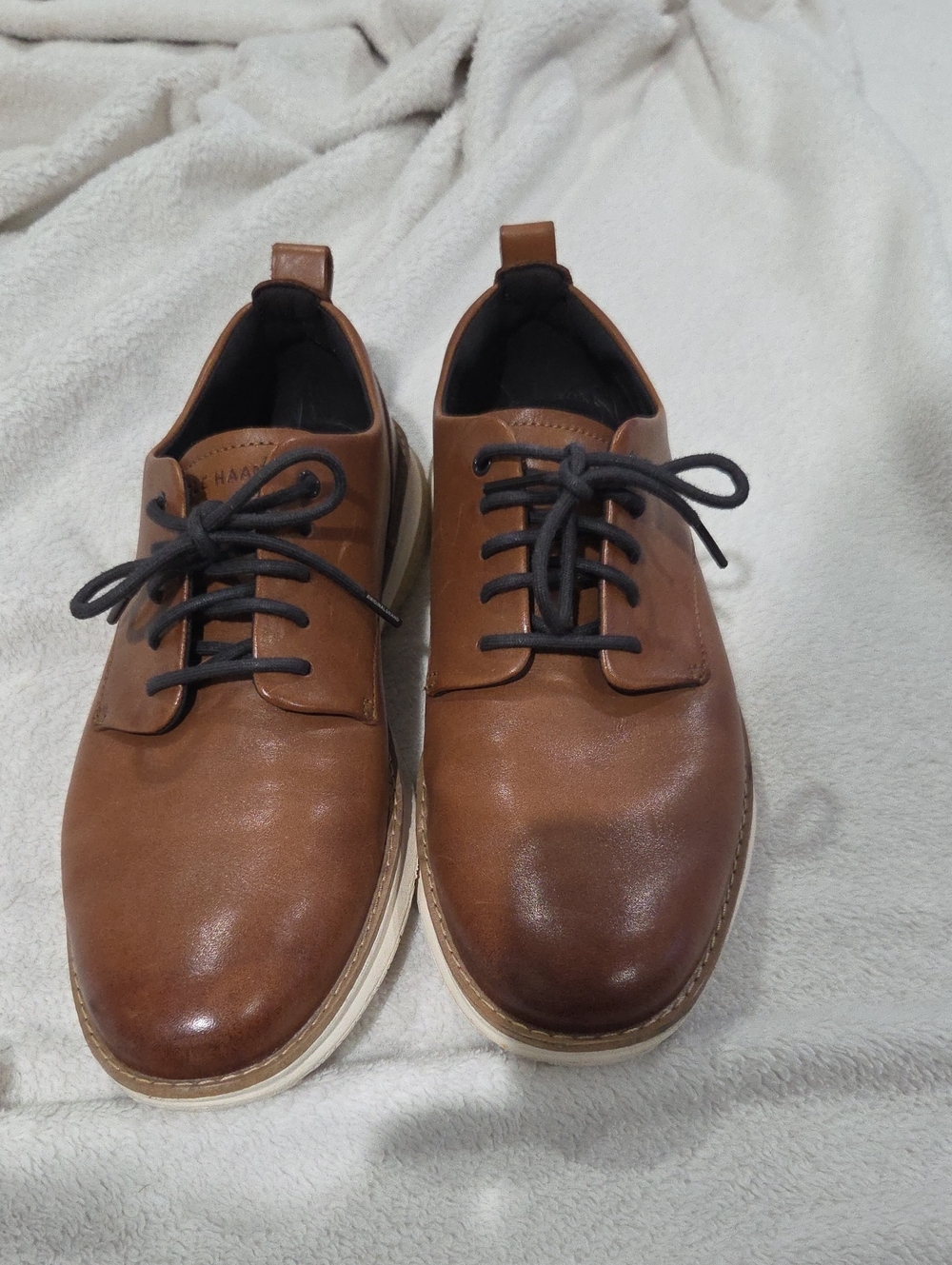 Cole Haan Tan Brown Leather Derby Shoes with Black Laces